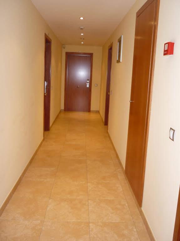 Aparthotel Iceberg Sant Julià de Lòria Exterior foto